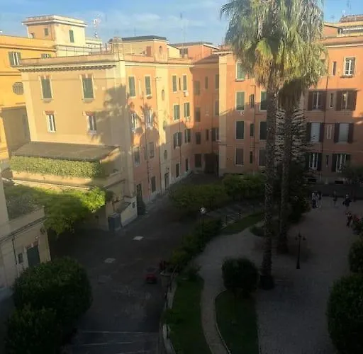 Vaticano Apartment